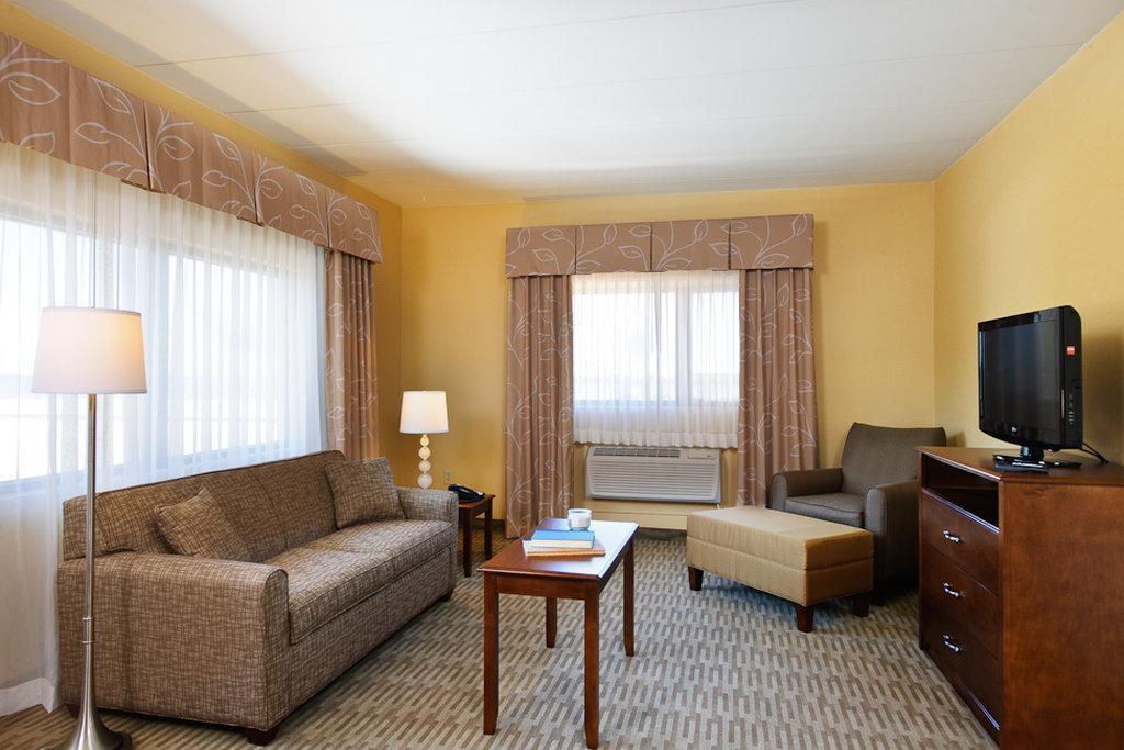 Holiday Inn Express Philadelphia Airport, An Ihg Hotel Essington Exteriör bild